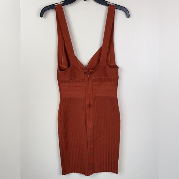 NEW House Of CB London Charmagne Rust Bandage Dress Womens M Ribbed Bodycon - Picture 5 of 11